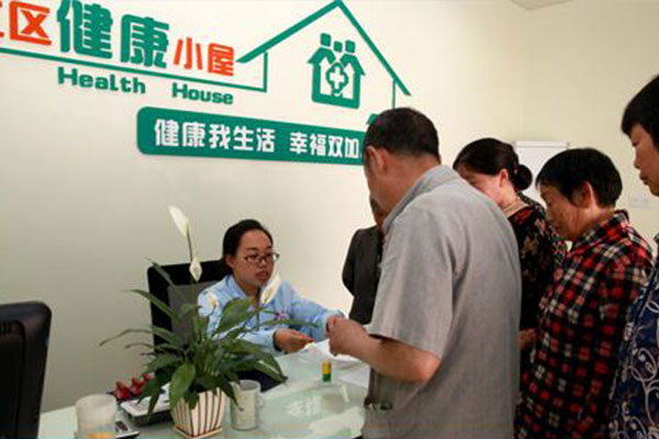 ����С�ݽ�B��Ѫ���İY��